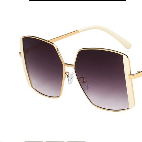 Retro sunnies - Picture 4 of 4